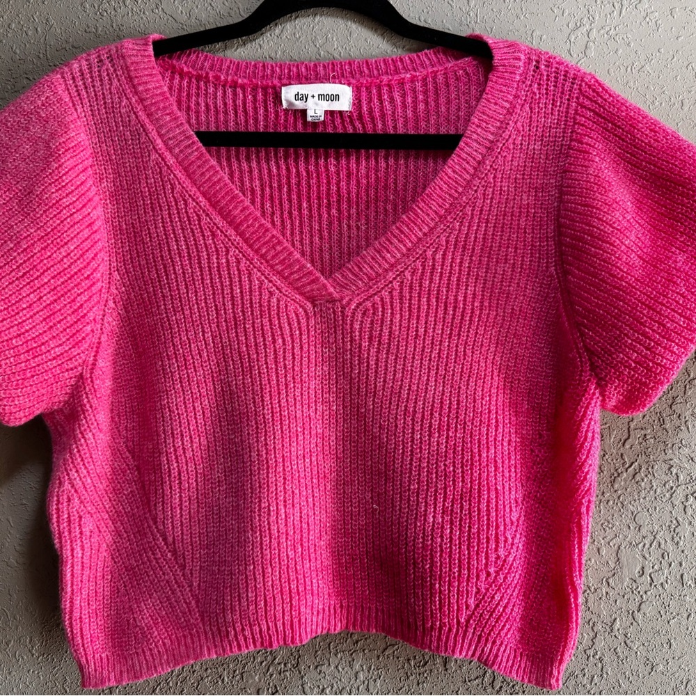Day + Moon Women's Bright Pink V-Neck Sweater crop